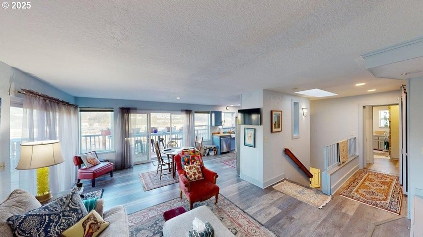This furnished two-story condo near the Chetco River is move-in - photo 8