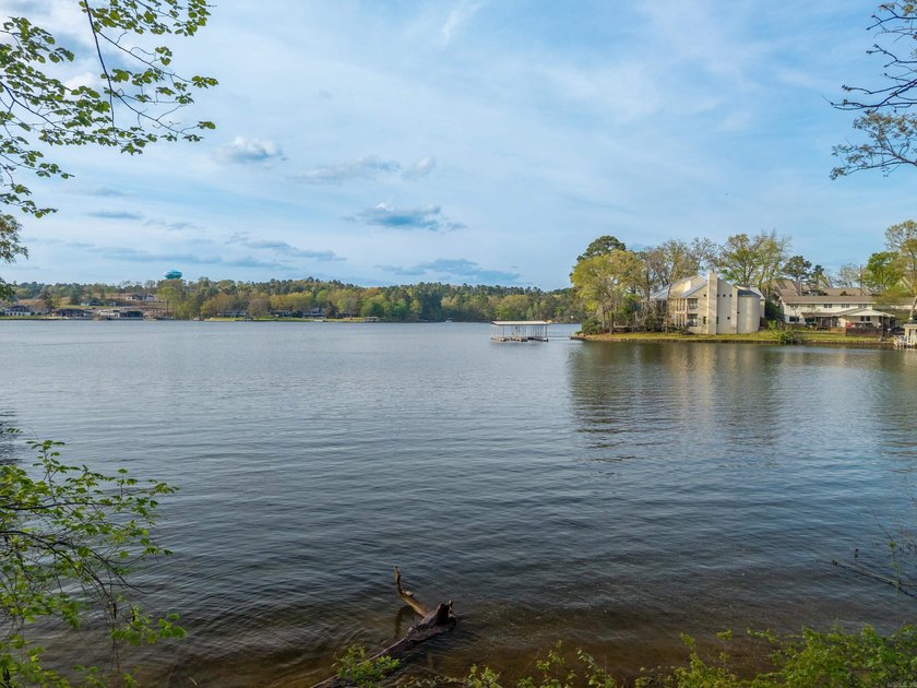 Lake life starts here! This incredible 0.82-acre lot on Lake - photo 5