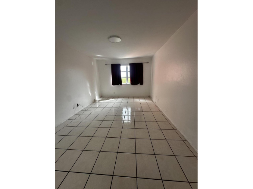 Welcome to this charming 1-bedroom, 1-bath condo offering the - photo 11