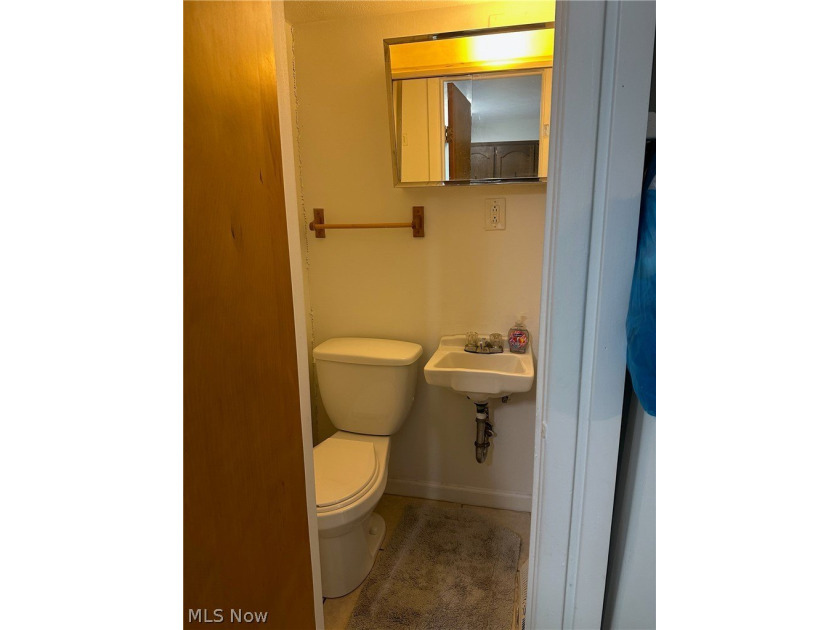 Charming and functional condo with a great layout! The main - photo 10