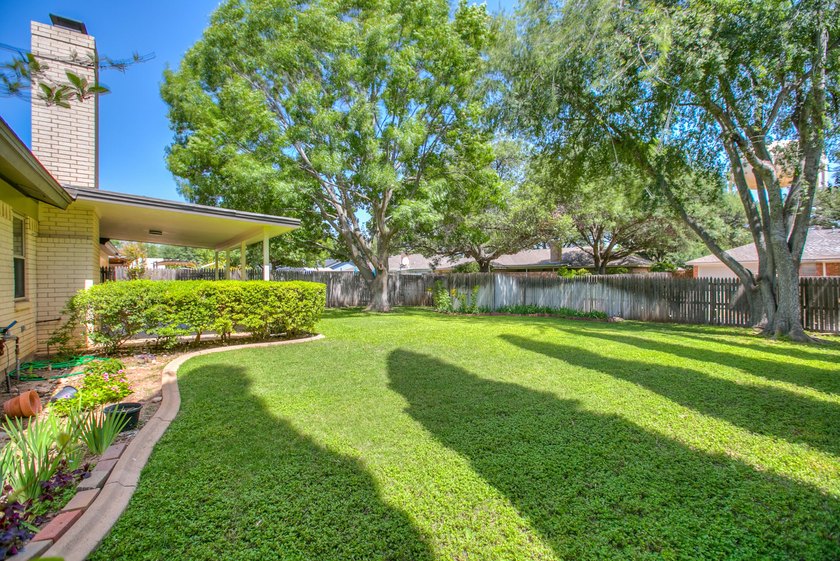 It's rare to find a home this meticulously maintained. 3BD/2BA - photo 42