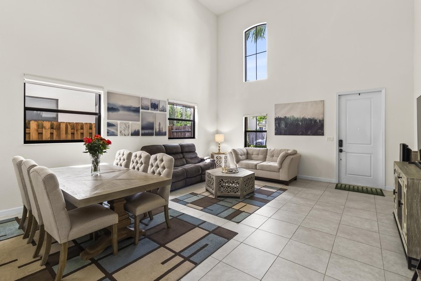 MOTIVATED SELLER - Bring all offers! Exquisite Mediterranean - photo 14