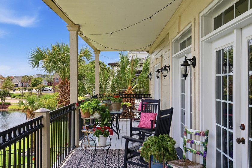 Welcome to luxury coastal living in the highly sought-after - photo 5