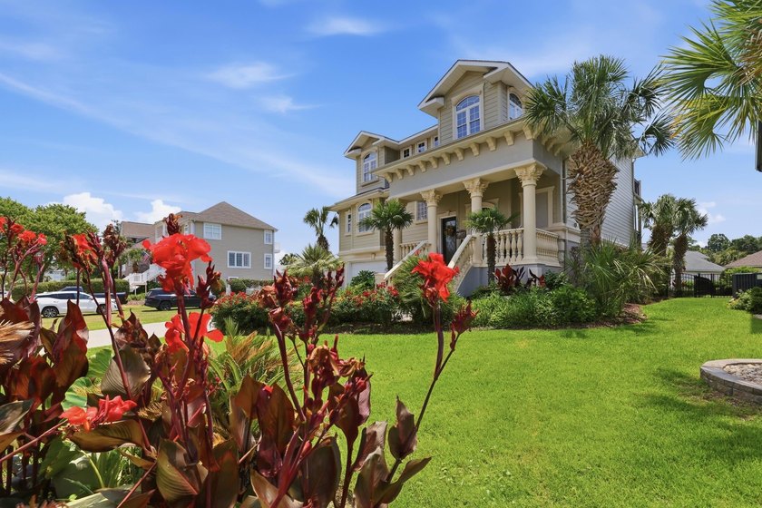 Welcome to luxury coastal living in the highly sought-after - photo 7