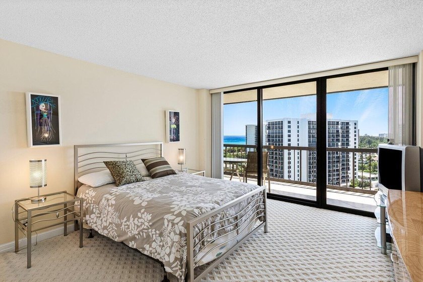 Ocean views and ALL ASSESSMENTS PAID. This high-floor - photo 15