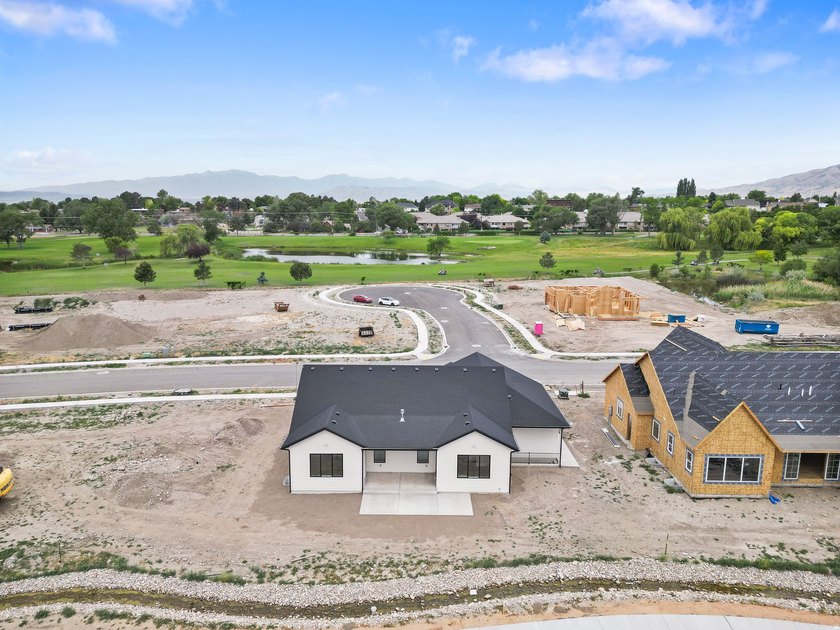 Welcome to The Bridges at Fox Hollow, one of American Fork's - photo 35