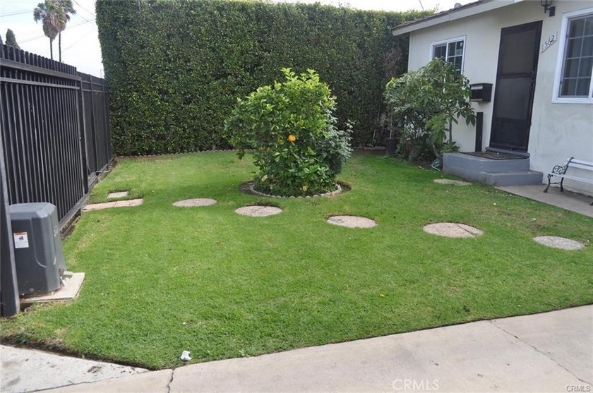 Do not miss this 4 units all one bedrooms all occupied long term - photo 10