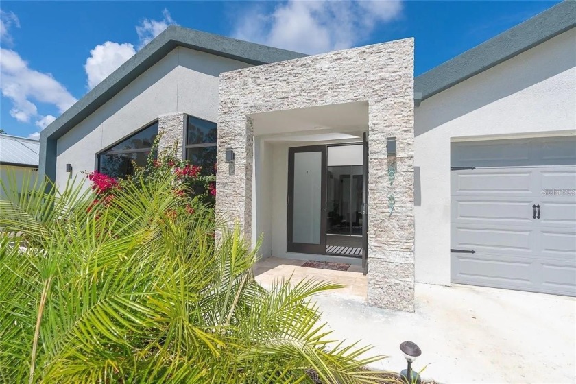 Modern Luxury Meets Coastal Serenity in Southwest Florida Step - photo 3
