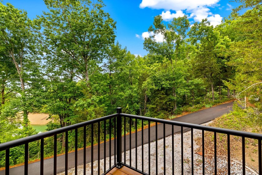 MOTIVATED SELLER: Experience the ultimate mountain-and-lake - photo 25