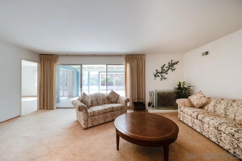 First time ever on the market! Welcome to 4351 Mount Hukee Ave - photo 3