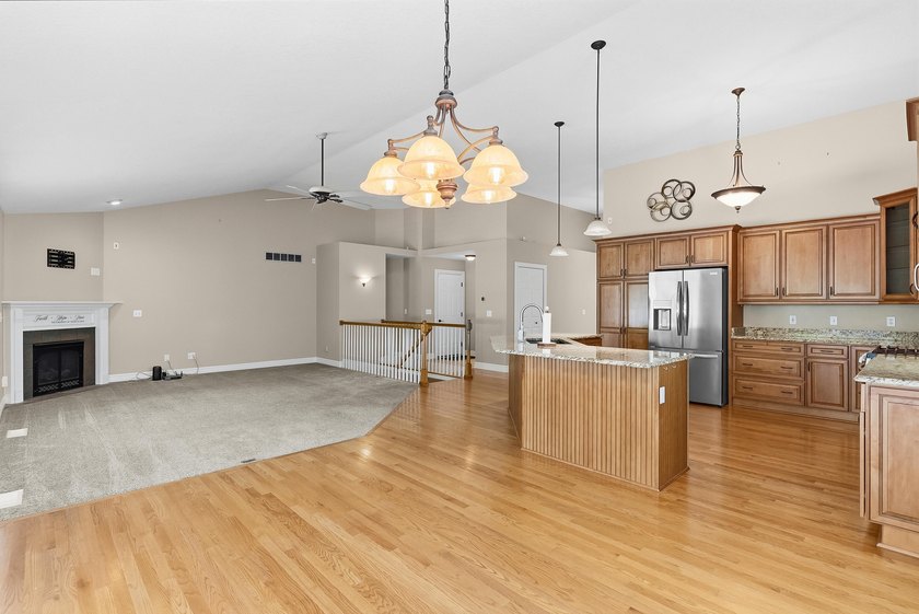 An Unrivaled Waterfront Sanctuary in the Woods at River Ridge - photo 21
