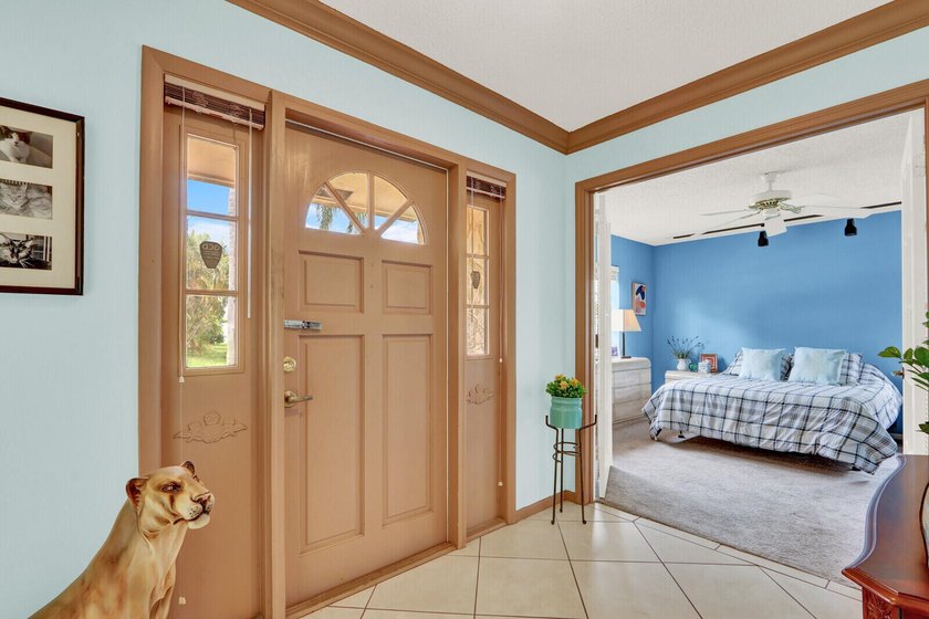 Excellent opportunity to own this 2 bed, 2 bath home close to - photo 12