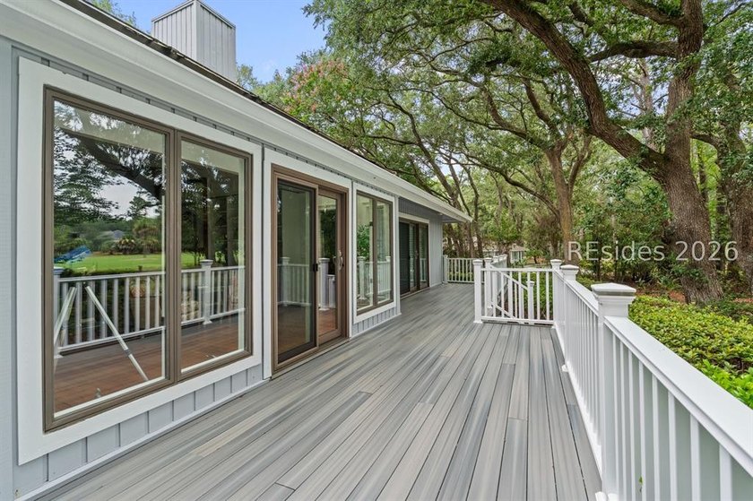 Experience the best of Hilton Head living in this beautifully - photo 19
