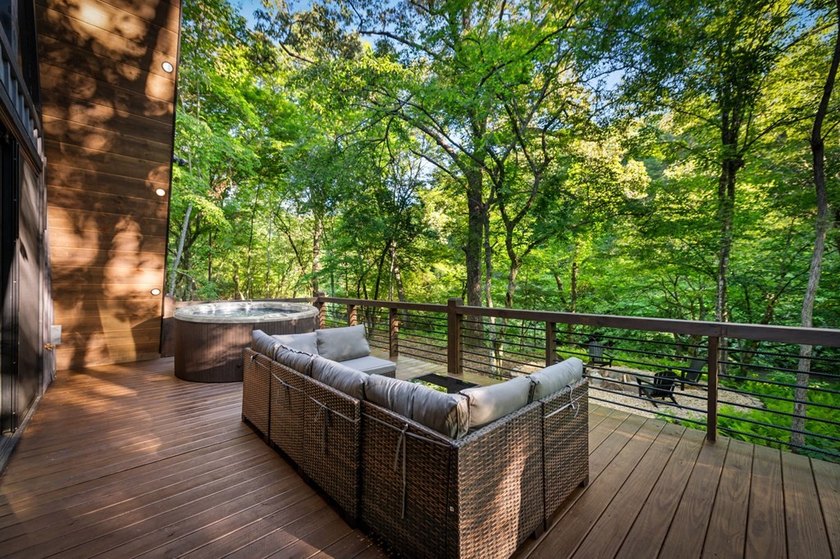 The Ultimate Creekfront Cabin Experience ~ Wake up to the sound - photo 37