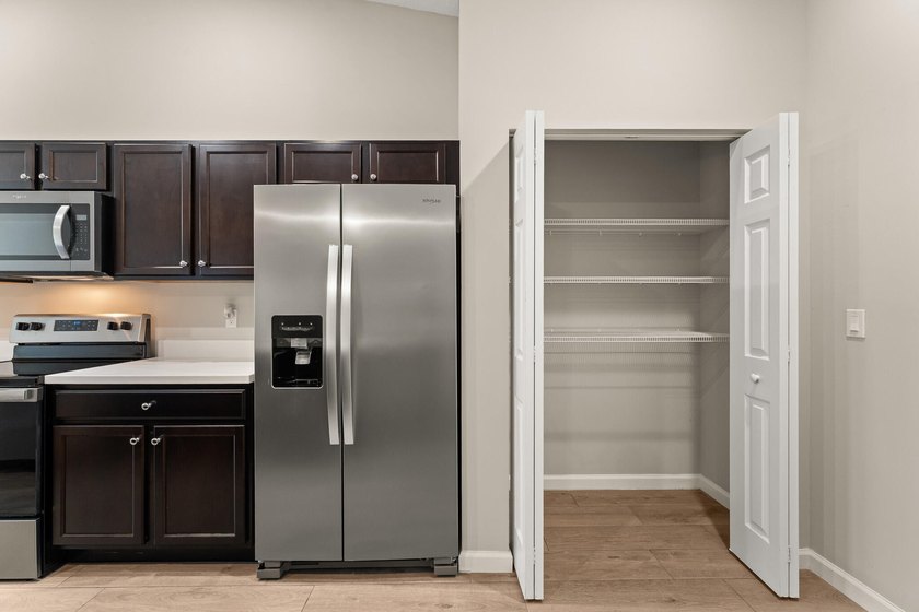 Newer construction without the wait! This 2022 build is move in - photo 42