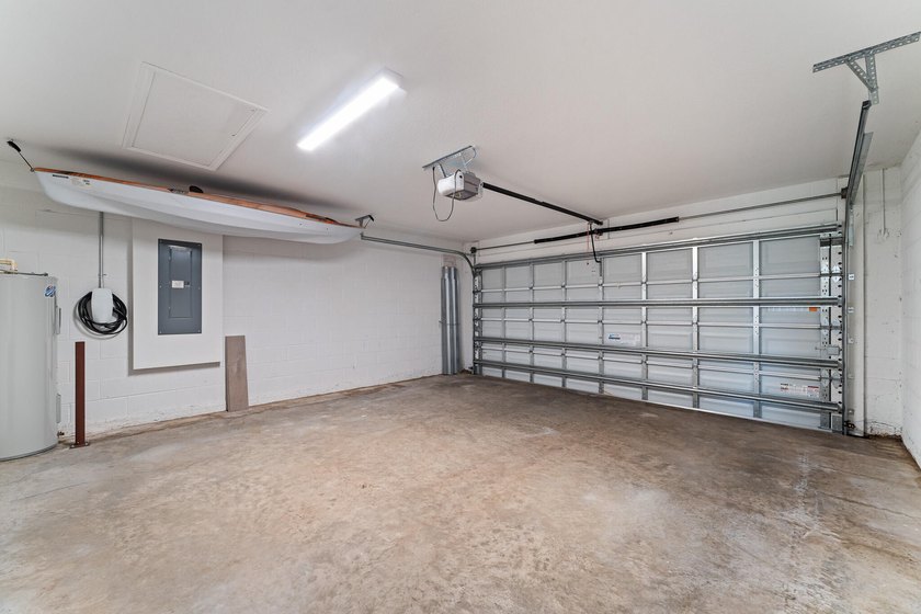 Newer construction without the wait! This 2022 build is move in - photo 44