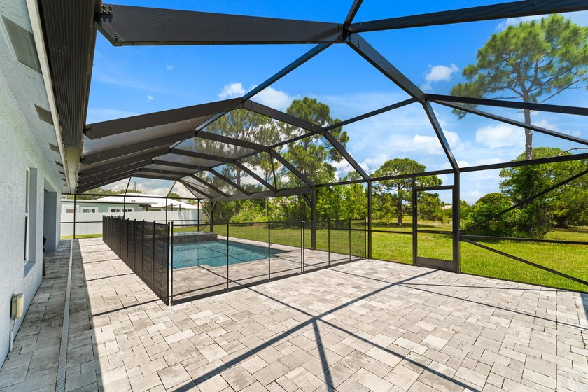 Newer construction without the wait! This 2022 build is move in - photo 46