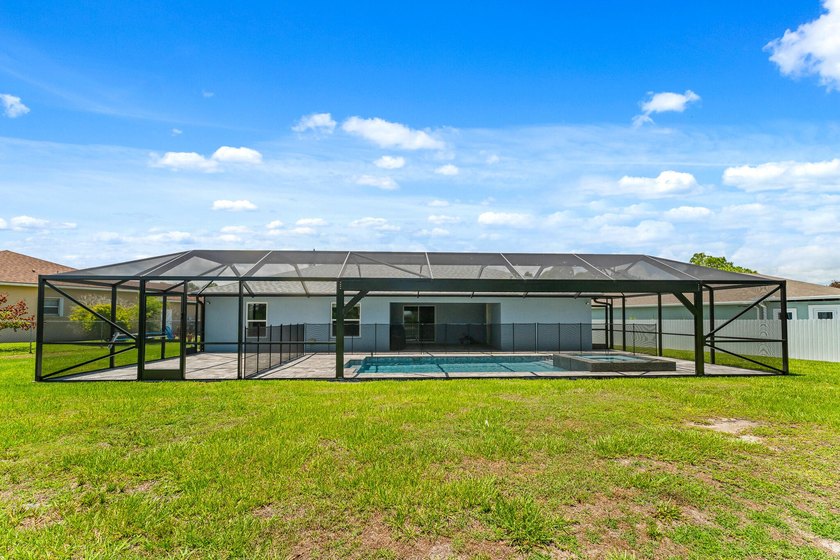 Newer construction without the wait! This 2022 build is move in - photo 49