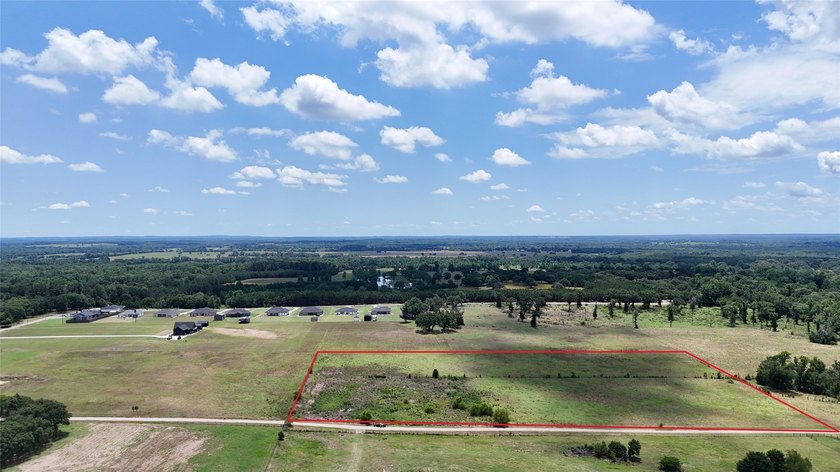 Huge development opportunity near Hwy 175! Whether you're - photo 3