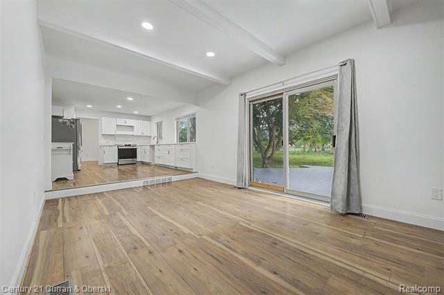 Welcome home to this beautiful 4 bedroom, 1.5 bathroom, 2-story - photo 16