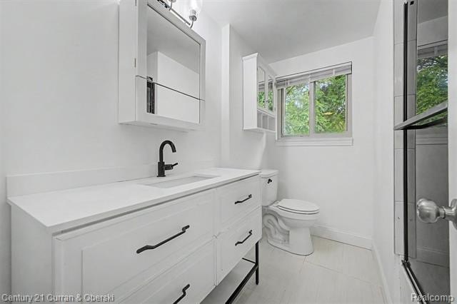Welcome home to this beautiful 4 bedroom, 1.5 bathroom, 2-story - photo 23