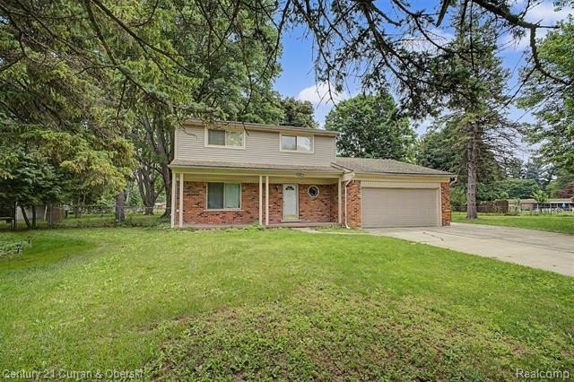 Welcome home to this beautiful 4 bedroom, 1.5 bathroom, 2-story - photo 39