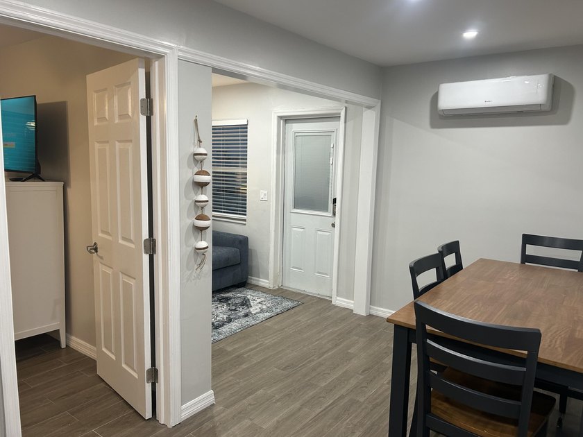 AMAZING INVESTMENT OPPORTUNITY! With 3 individual structures and - photo 14