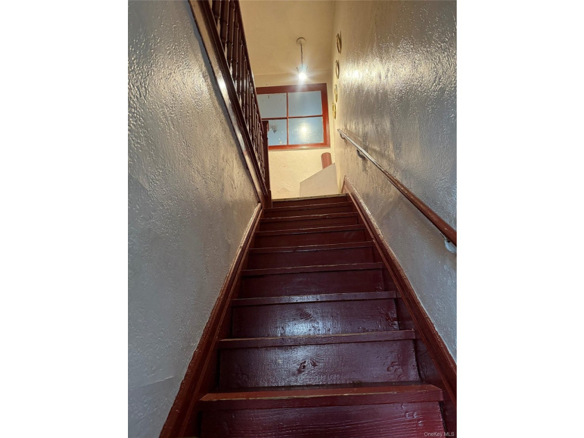 Your perfect opportunity to own a spacious, fully detached, 2 - photo 19