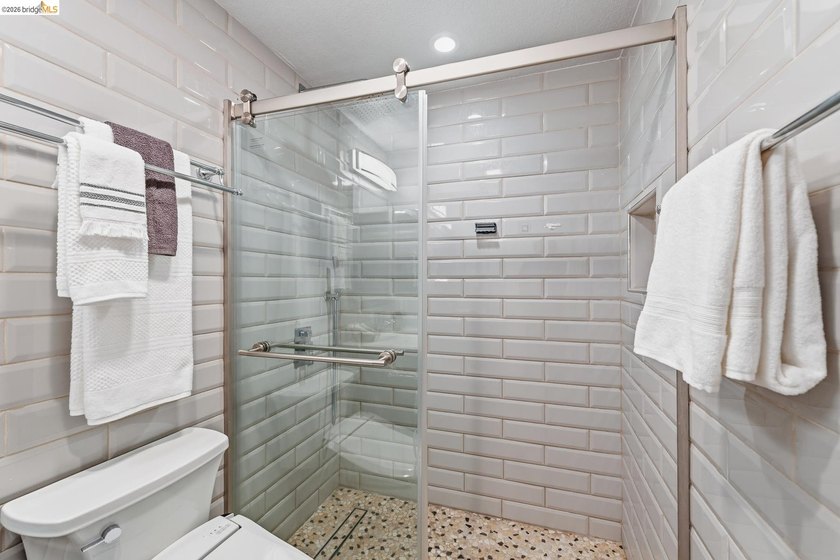 Rare detached and remodeled single-family home in the desirable - photo 40