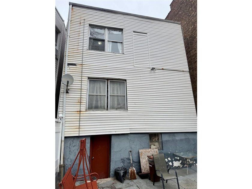 Your perfect opportunity to own a spacious, fully detached, 2 - photo 41