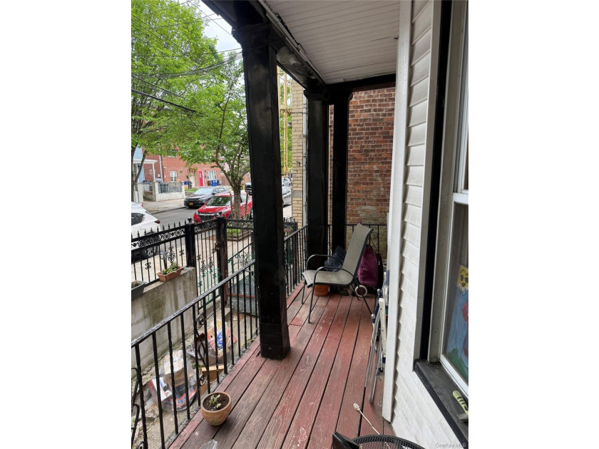 Your perfect opportunity to own a spacious, fully detached, 2 - photo 46