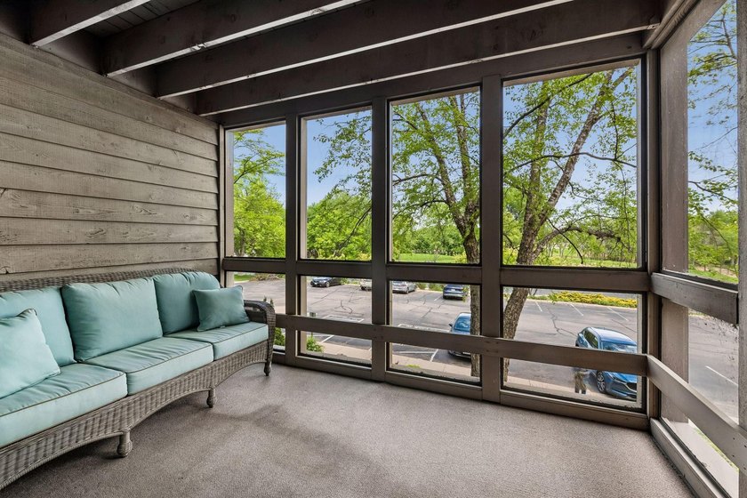 Move right into this beautifully updated condo featuring a - photo 10