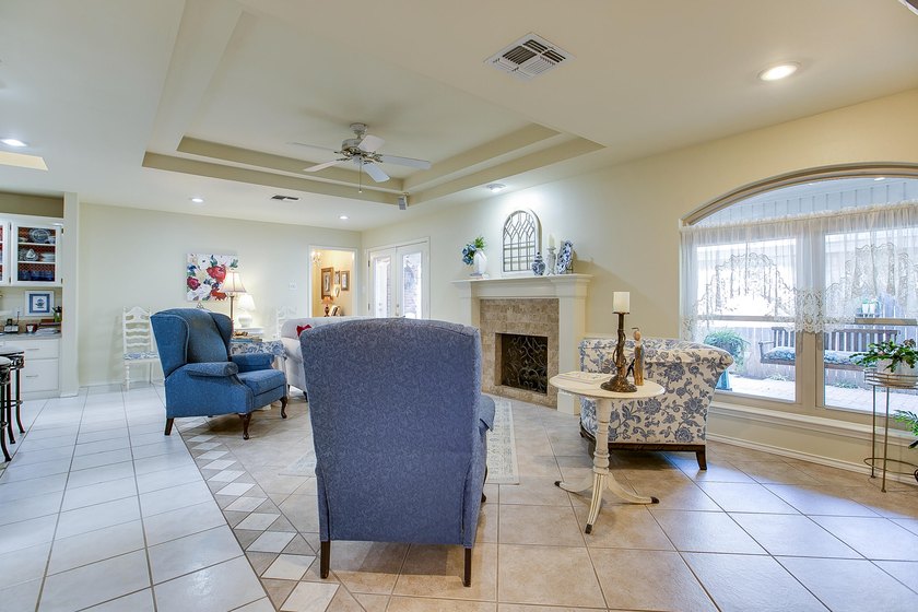 Located at 5511 Fairway Drive in Bentwood Country Club, San - photo 13