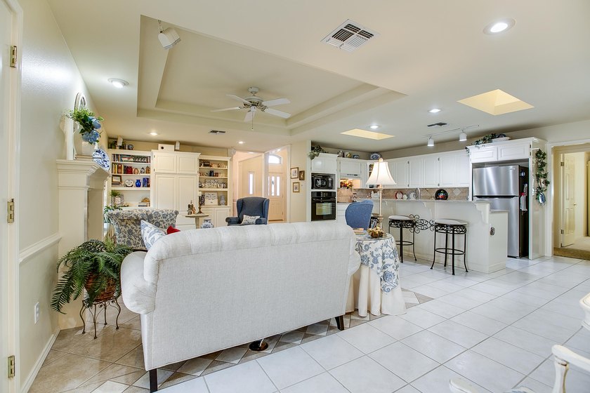 Located at 5511 Fairway Drive in Bentwood Country Club, San - photo 14