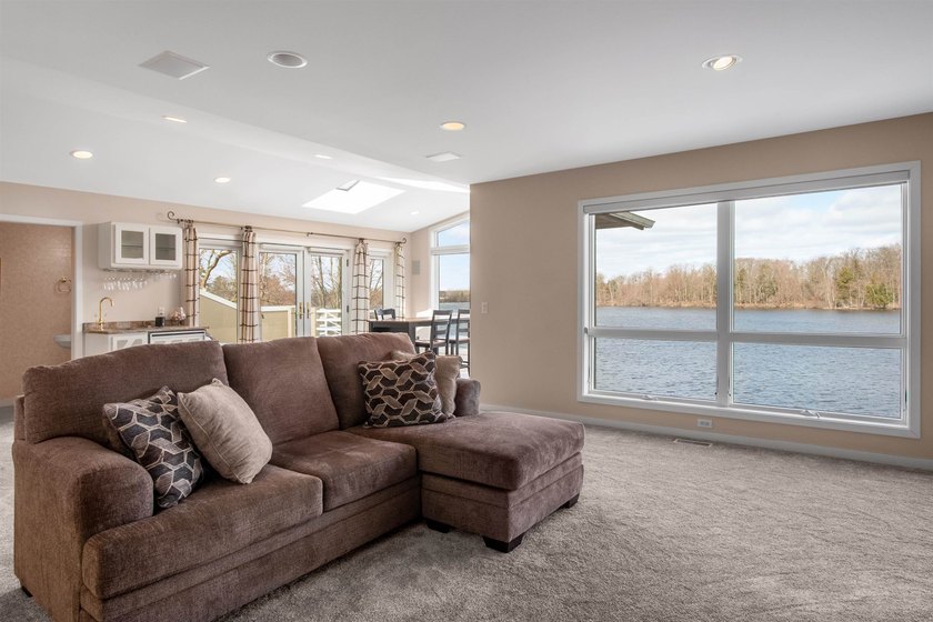 Waterfront Dream House on Wisconsin River! This stunning - photo 19