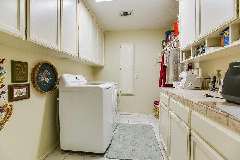 Located at 5511 Fairway Drive in Bentwood Country Club, San - photo 19