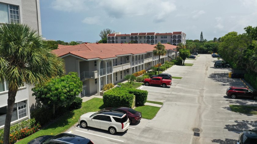 Welcome to Tierra del Sol, this beautifully maintained, fully - photo 21