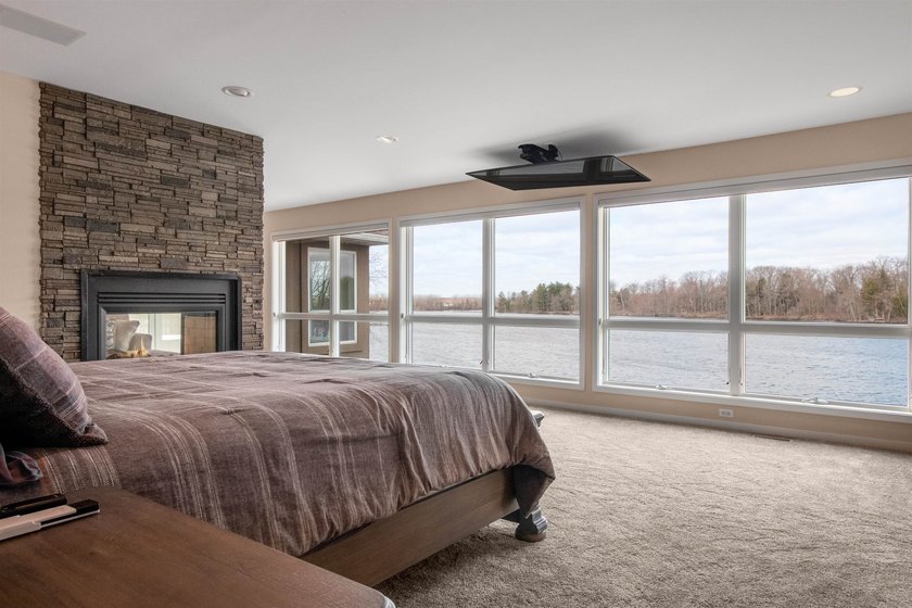 Waterfront Dream House on Wisconsin River! This stunning - photo 22