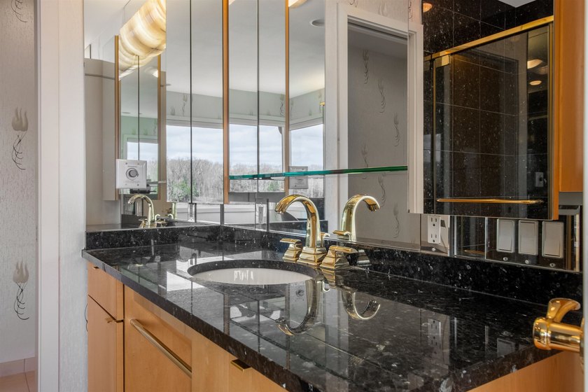 Waterfront Dream House on Wisconsin River! This stunning - photo 28