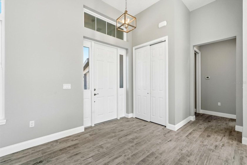 Stunning New Custom-Built Home with High-End Finishes! - photo 6