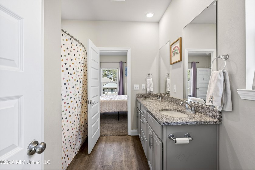 Beautiful Home in Coveted Woolmarket! Located in the highly - photo 25