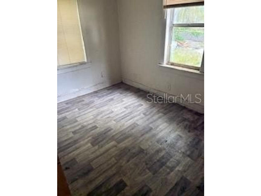 Come See this wonderful home in a very desirable location. Huge - photo 8