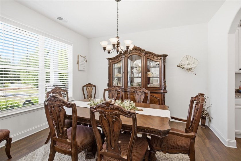 Welcome to your absolute dream home at 525 Sixteenth Cir - photo 37