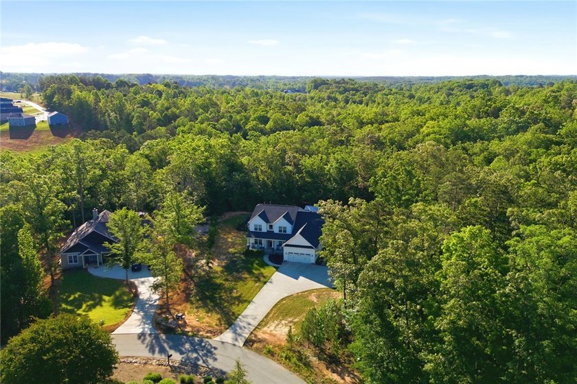 Welcome to your absolute dream home at 525 Sixteenth Cir - photo 47