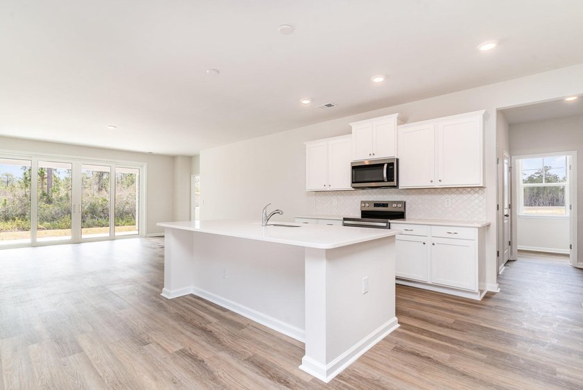 *4 bedroom, 3 bath single level home *Beautifully designed open - photo 9