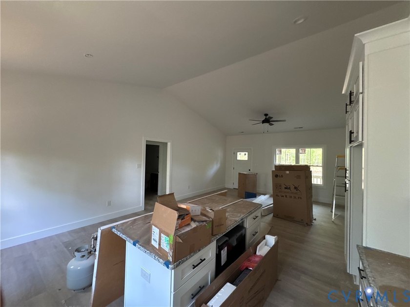 MOVE IN READY! Easy living at Lake Anna awaits! This brand new - photo 4