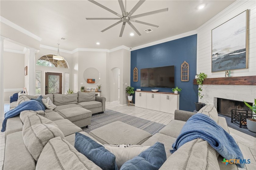 The best homes don't just offer more space-they become the place - photo 4