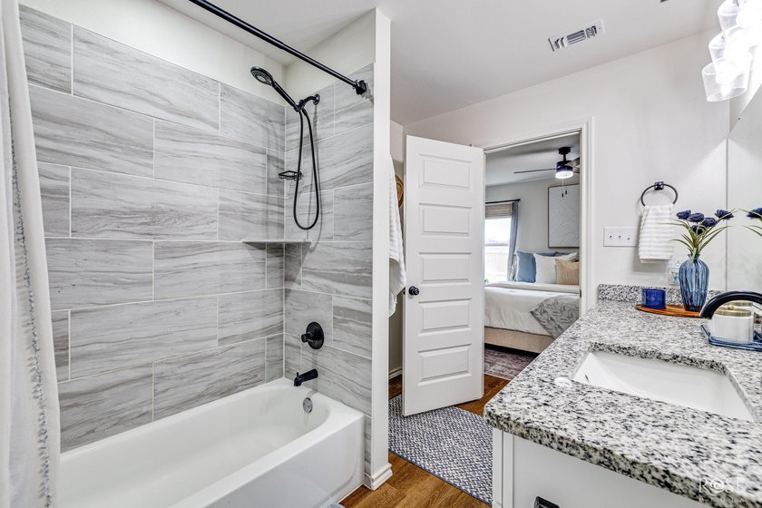 Welcome home to this beautifully 2023 maintained one-owner - photo 19