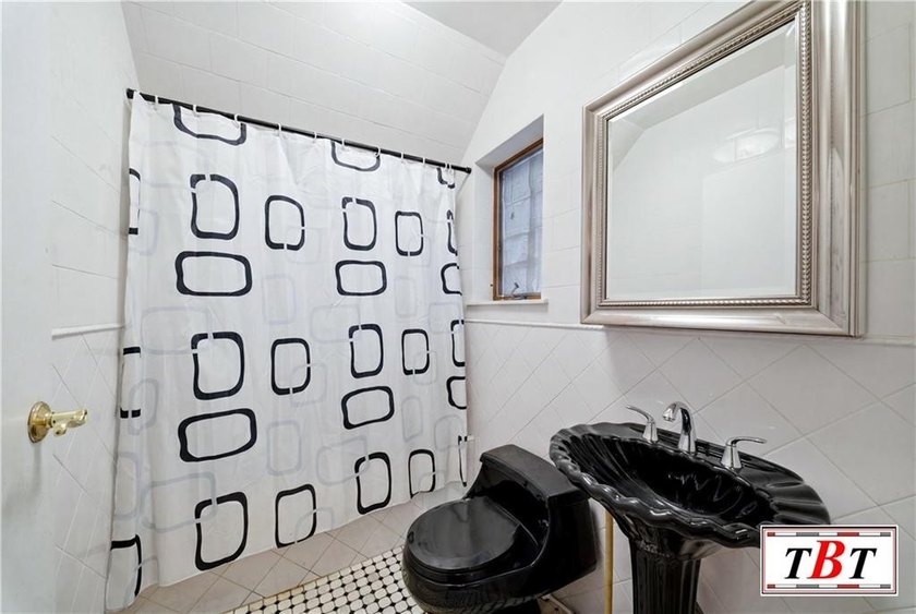 Welcome to 1855 east 13th street. A beautiful 2 family home in - photo 22