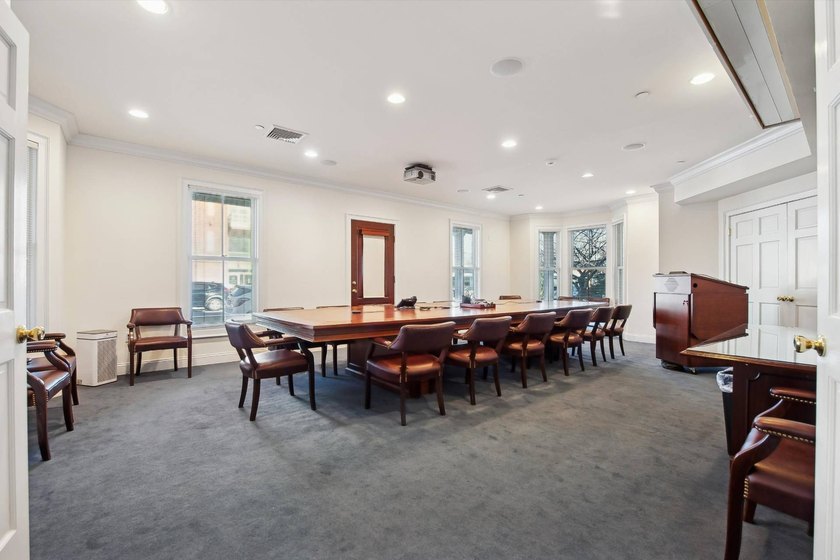 NNN Investment Sale. - 8 CAP Sale-Leaseback Which is the Highest - photo 5